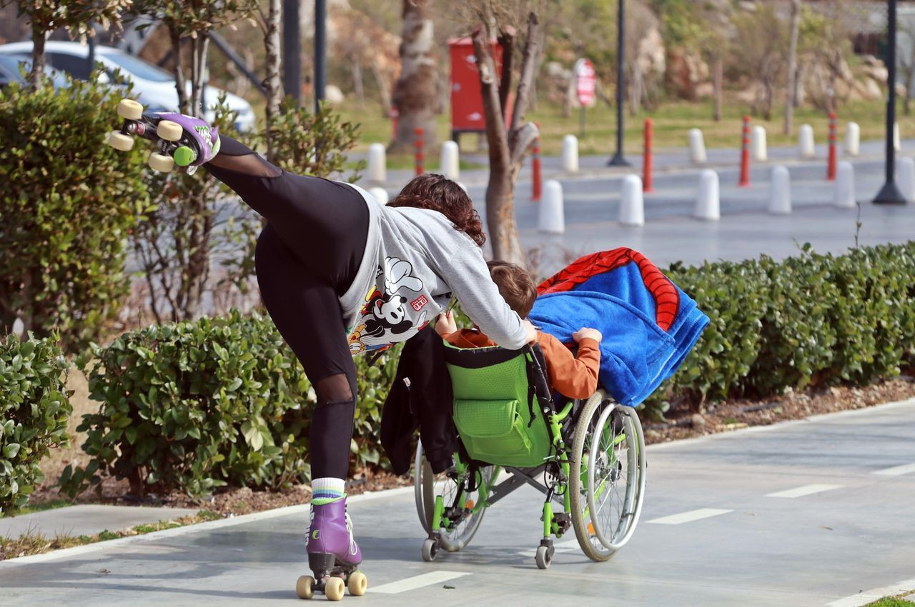 Antalya kışı erken uğurladı! Şubatta denize girdiler - Sayfa 27