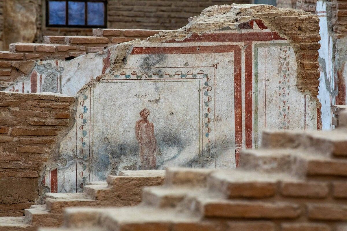 Türkiye sınırları içinde mutlaka görülmesi gereken tarihi yerlerden biri: Efes Antik Kenti - Sayfa 20