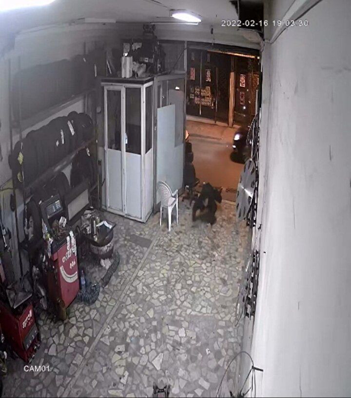 O Ses Türkiye yarışmacısı Talha Burak Karayılan, silahlı saldırıya uğradı! Dehşet anları kamerada... - Sayfa 6