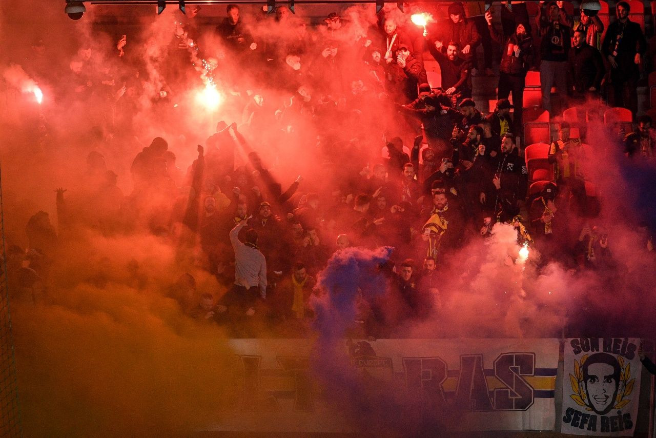 Jose Sosa isteksiz futboluyla taraftarların tepkisini çekmeye devam ediyor - Sayfa 7