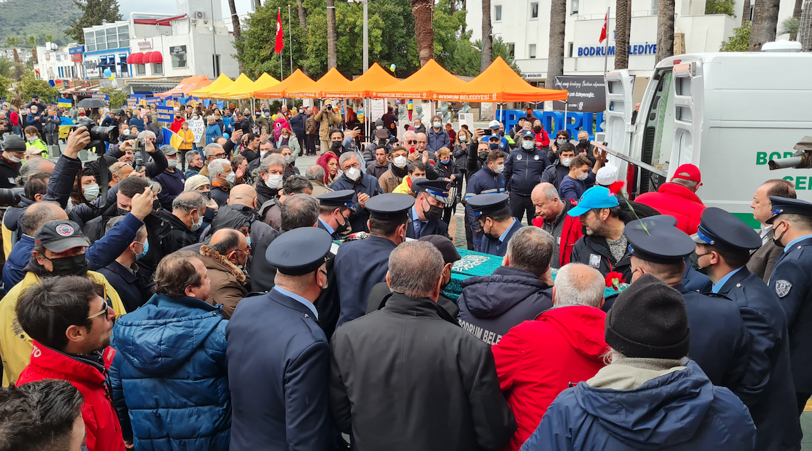 Cenaze törenine kimse katılmadı! Akrep Nalan'ı sanatçı dostları son yolculuğunda yalnız bıraktı - Sayfa 7