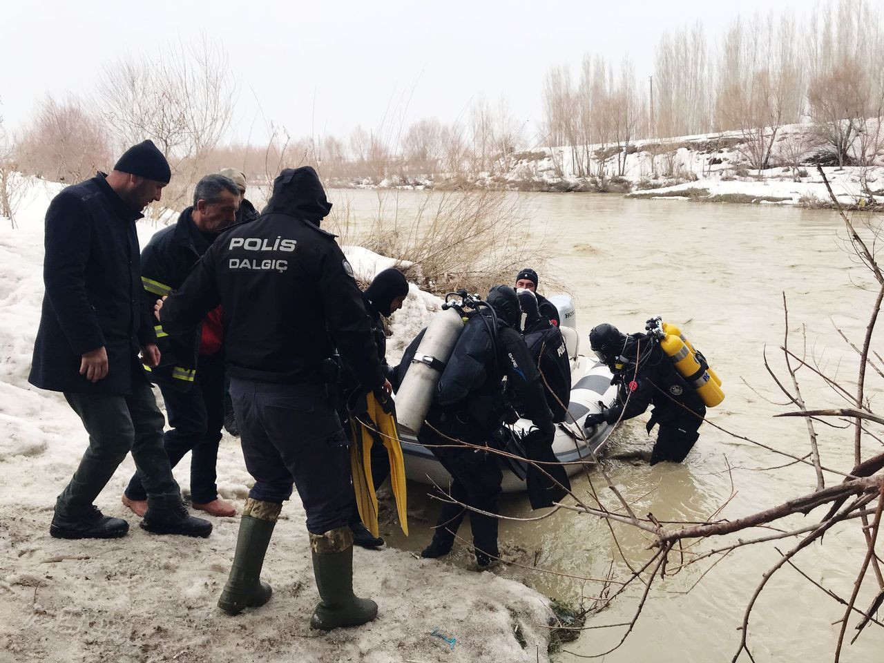 Karasu Nehri'ne düşen 17 yaşındaki Yağmur, 13 gün sonra bulundu - Sayfa 5