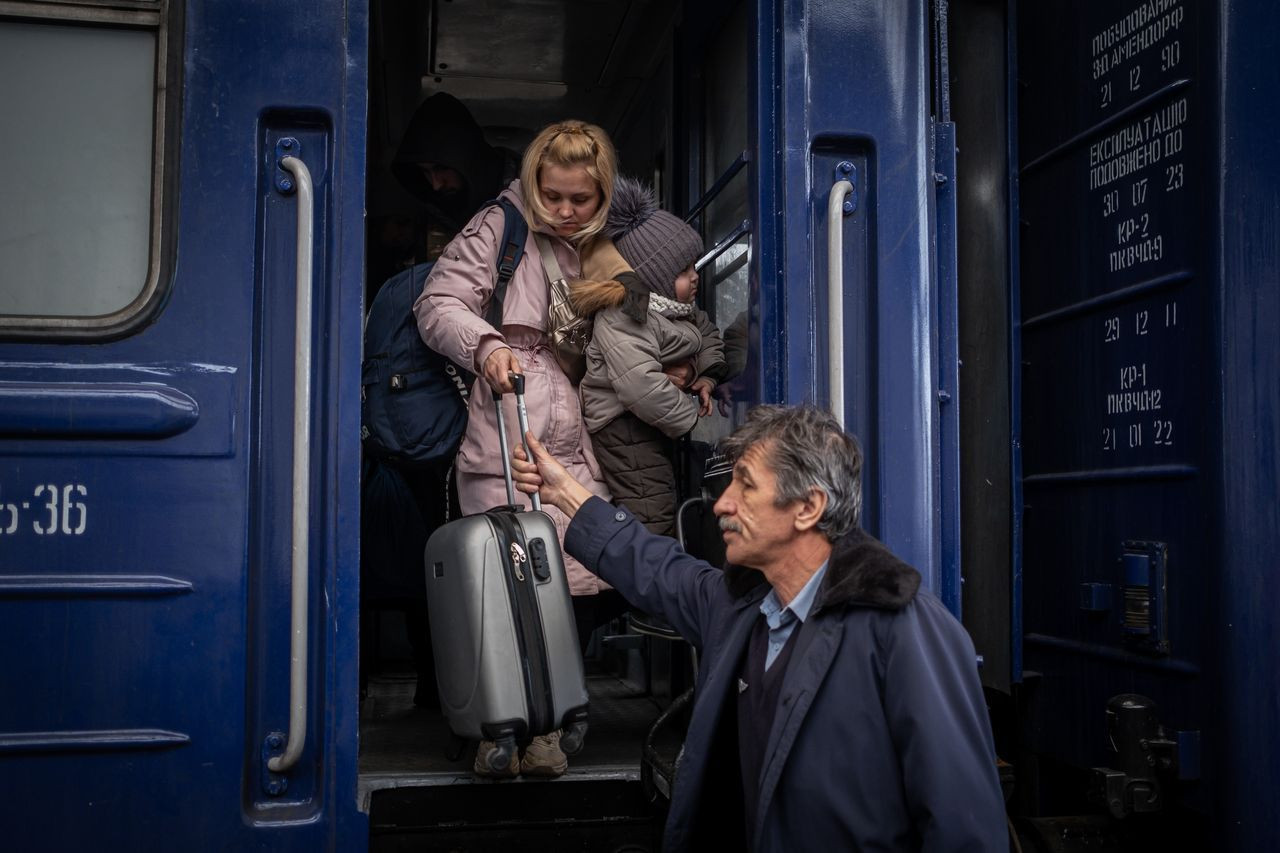 Rusya saldırıları altındaki Ukrayna'da insanlık dramı yaşanıyor! - Sayfa 11