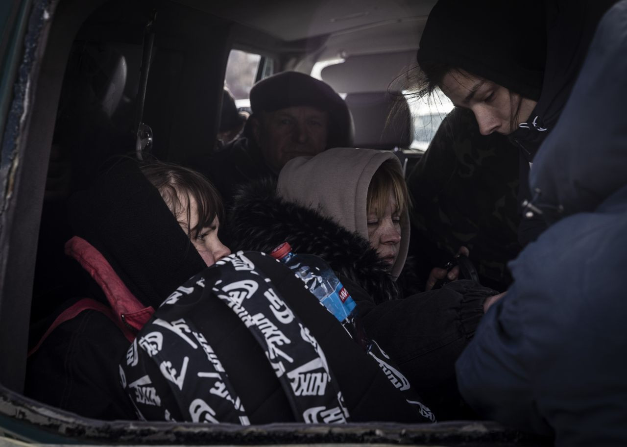 Savaşın kasıp kavurduğu Ukrayna'da sivillerin tahliyesi sürüyor - Sayfa 17