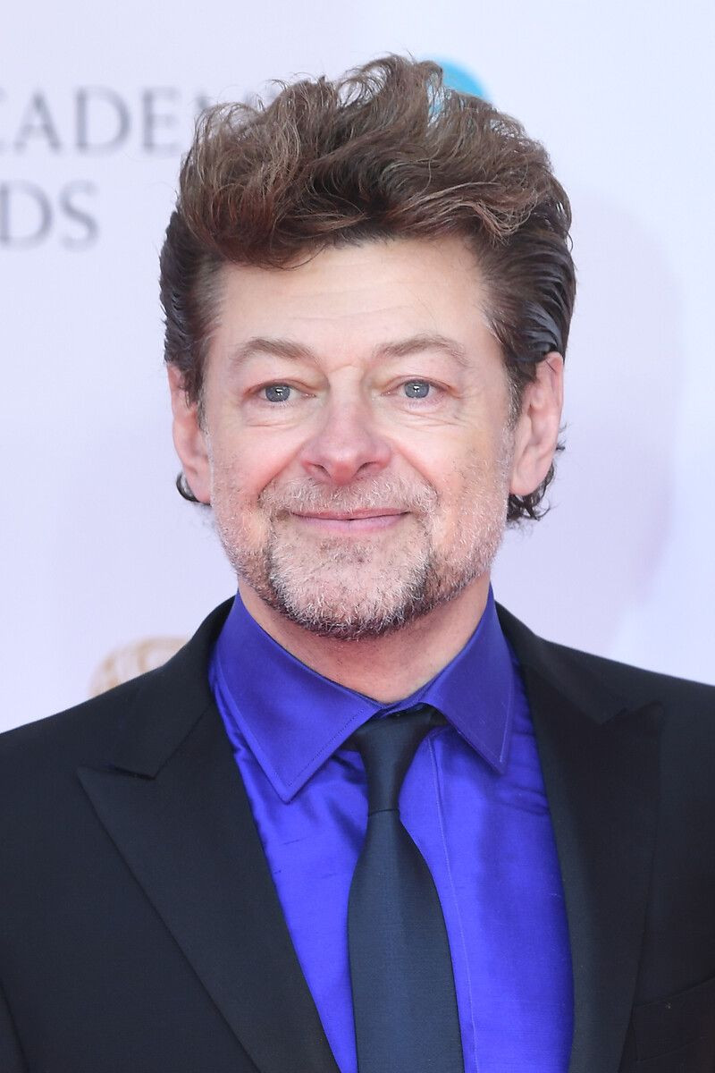 75. BAFTA Ödülleri törenine Lady Gaga göğüs dekolteli elbisesiyle damga vurdu - Sayfa 17