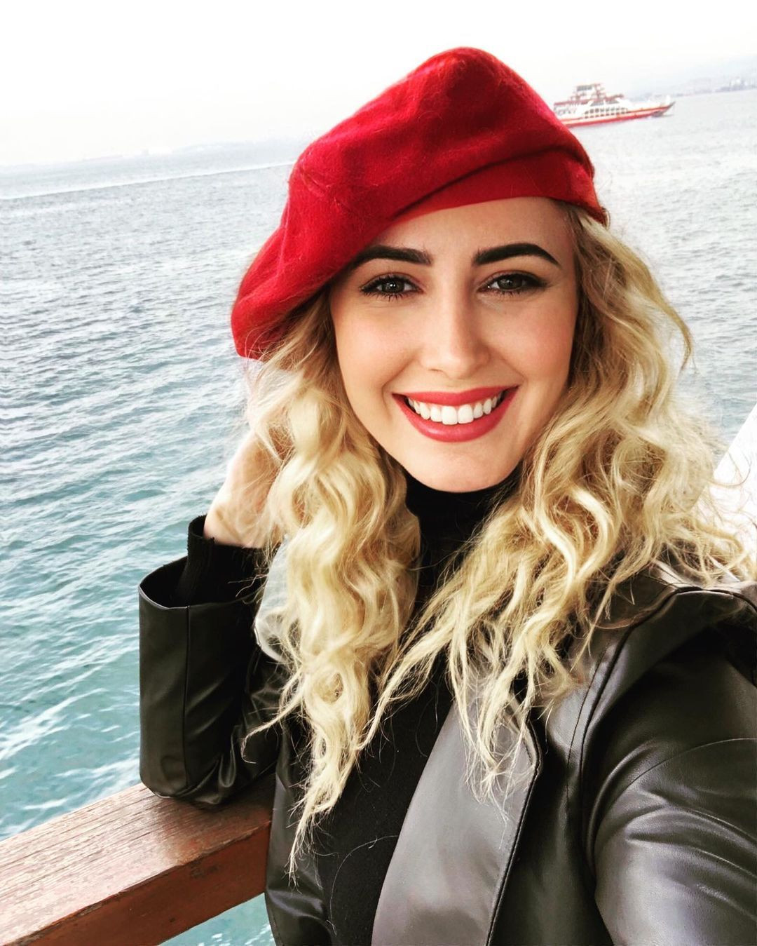 Hayat Bilgisi'nin Kikirik'i Çisil Oral estetikle tanınmaz hale geldi! İşte son görüntüsü - Sayfa 15