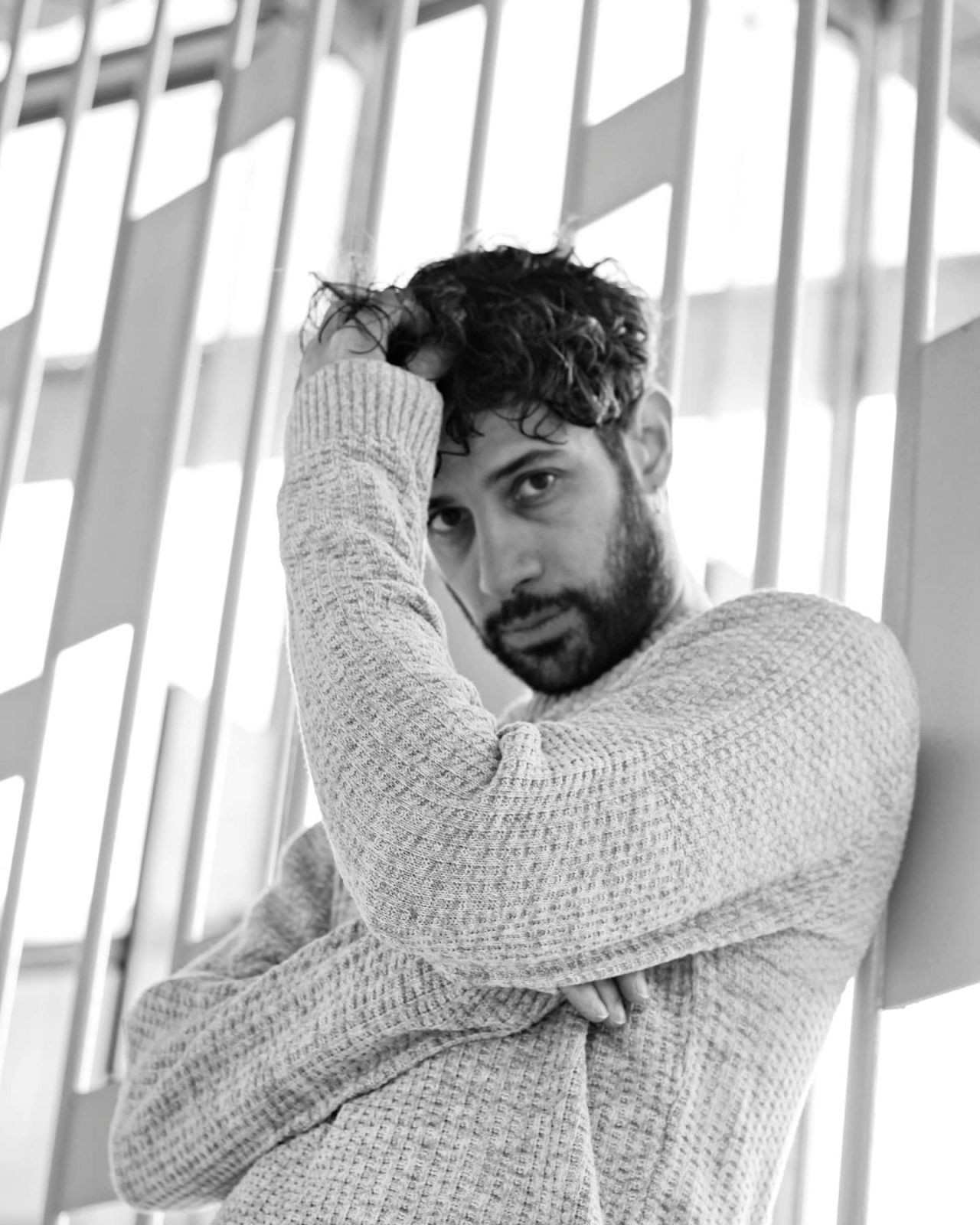 Pis Yedili'nin Zeki'si Ümit Erlim imaj değiştirdi! Yakışıklılığıyla görenleri büyüledi - Sayfa 14