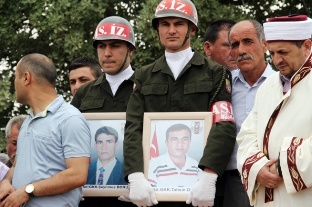 Cumhurbaşkanı Erdoğan, 9 şehit yakınına Devlet Övünç Madalyası verdi! İşte o kahramanlar... - Sayfa 15