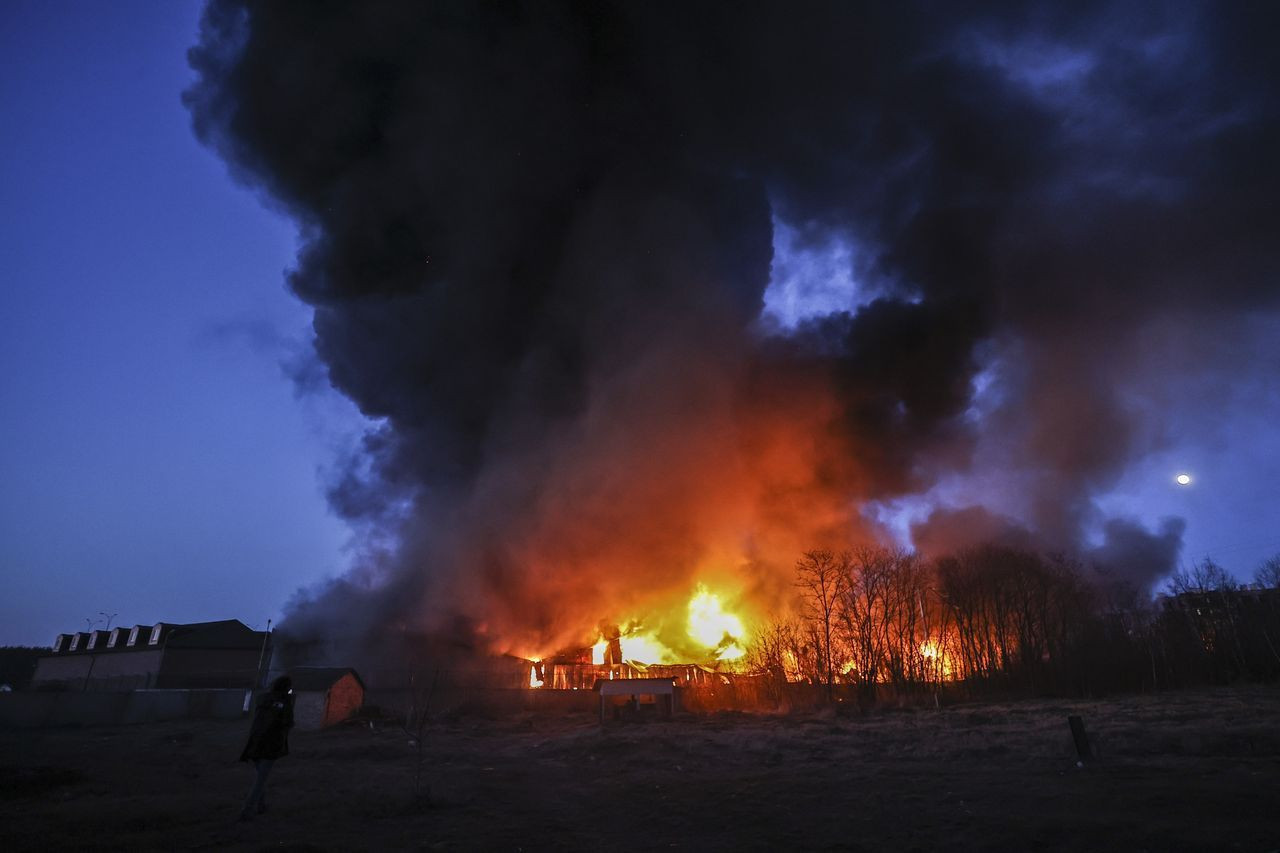 Rus ordusu, Ukrayna'nın başkenti Kiev'i hedef aldı! - Sayfa 5