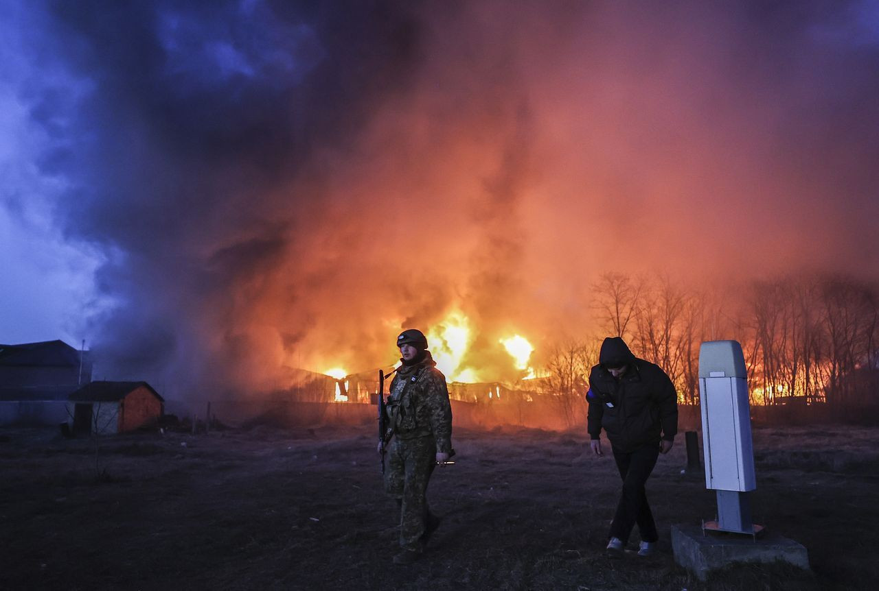 Rus ordusu, Ukrayna'nın başkenti Kiev'i hedef aldı! - Sayfa 14