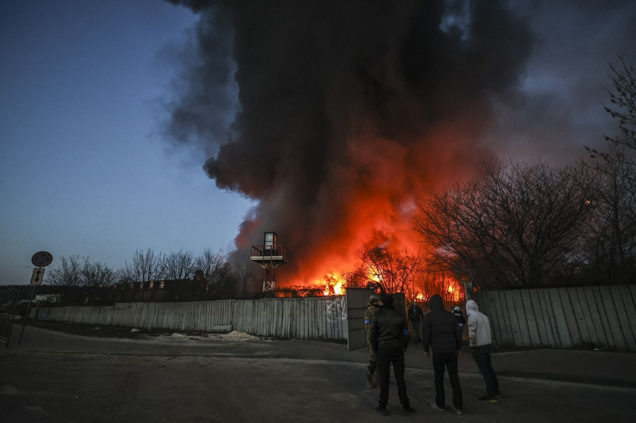 Rus ordusu, Ukrayna'nın başkenti Kiev'i hedef aldı! - Sayfa 17