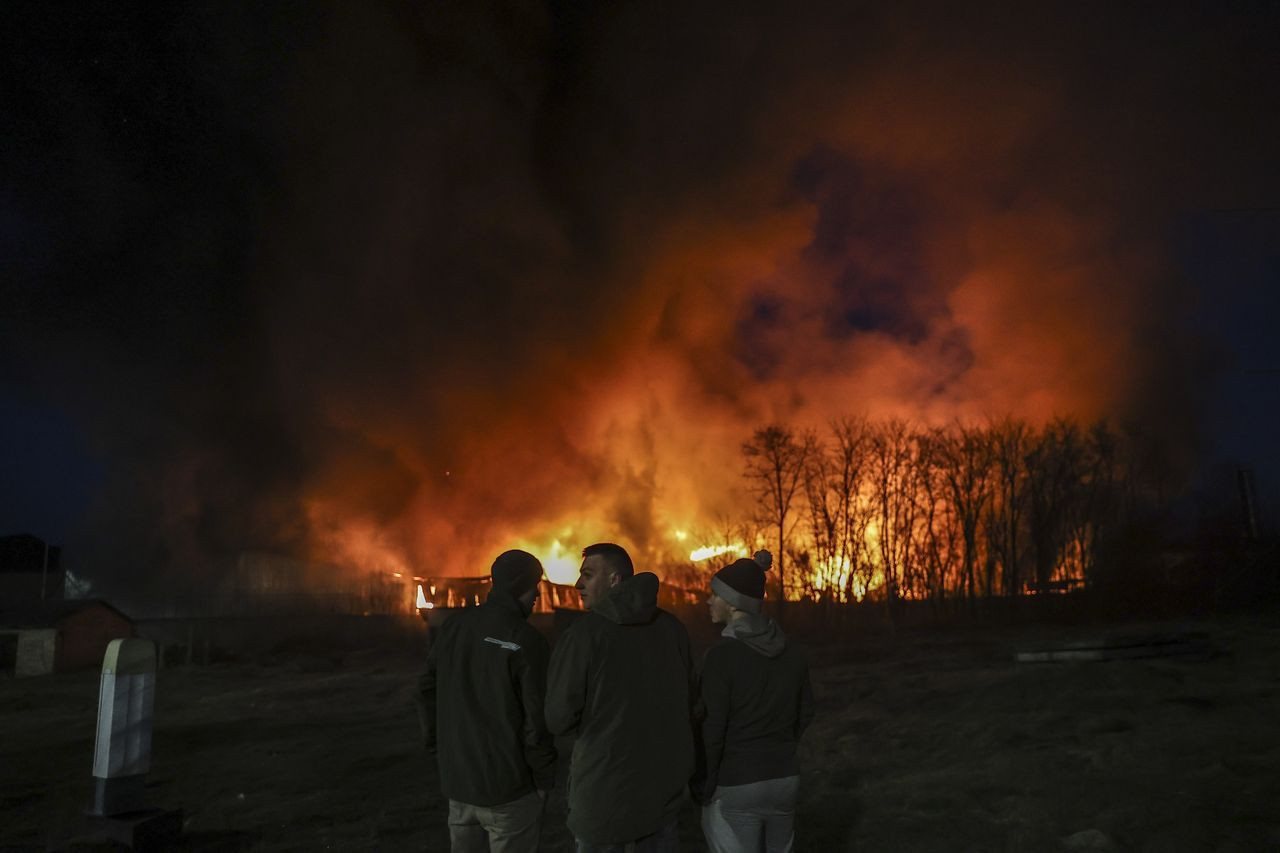 Rus ordusu, Ukrayna'nın başkenti Kiev'i hedef aldı! - Sayfa 24