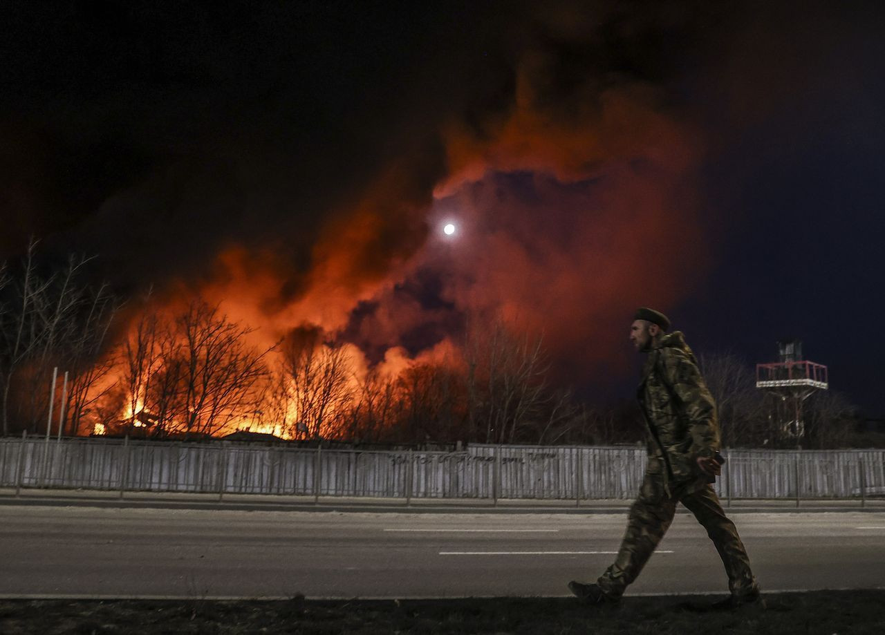 Rus ordusu, Ukrayna'nın başkenti Kiev'i hedef aldı! - Sayfa 30
