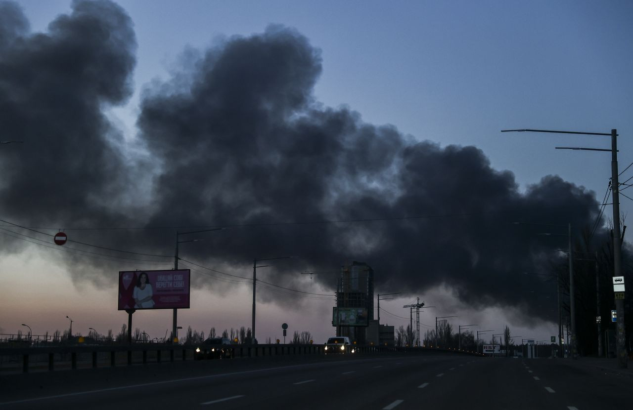 Rus ordusu, Ukrayna'nın başkenti Kiev'i hedef aldı! - Sayfa 40