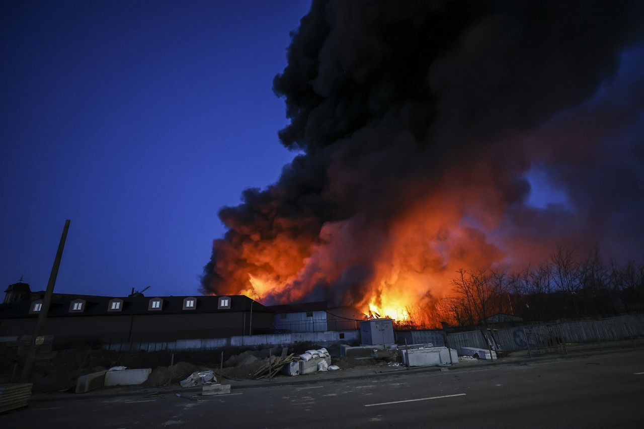 Rus ordusu, Ukrayna'nın başkenti Kiev'i hedef aldı! - Sayfa 47
