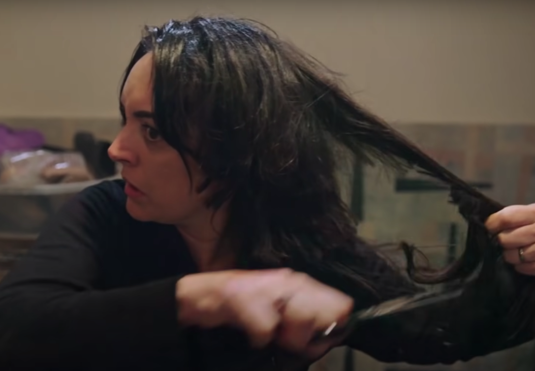 Masumlar Apartmanı'ndaki rolü için saçlarını kısacık kestiren Ezgi Mola yeni imajını Justin Bieber'a benzetti - Sayfa 10