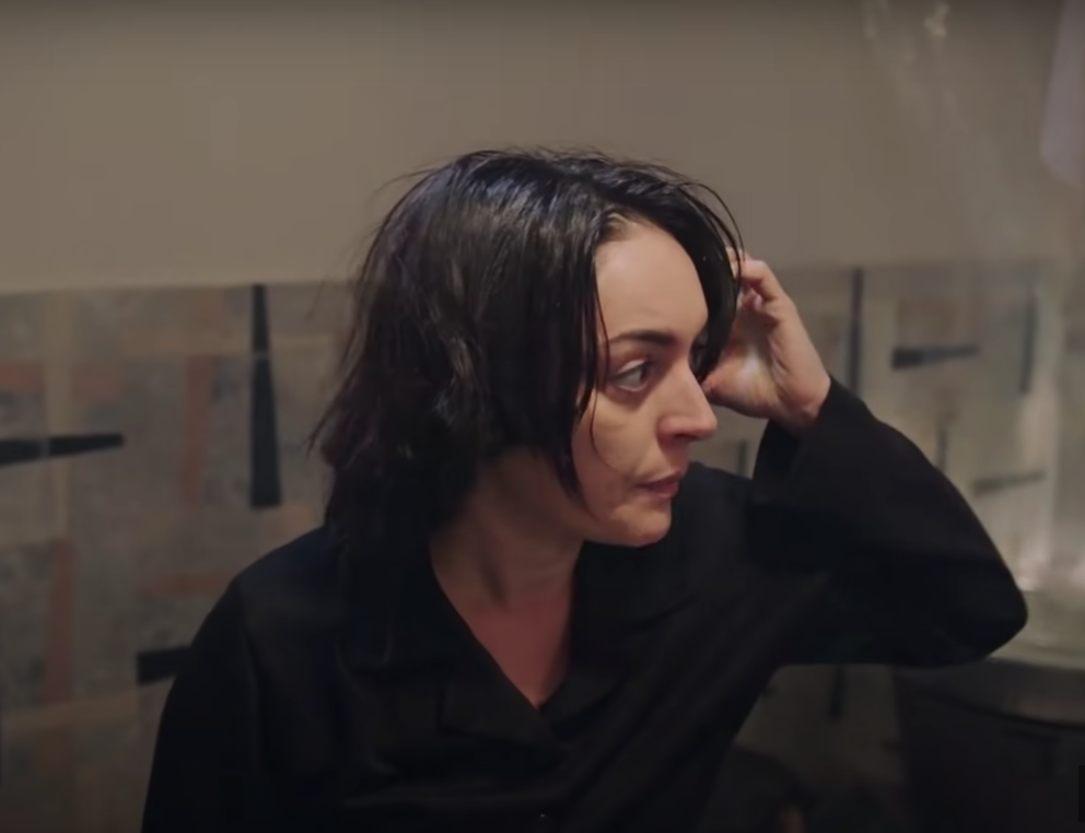 Masumlar Apartmanı'ndaki rolü için saçlarını kısacık kestiren Ezgi Mola yeni imajını Justin Bieber'a benzetti - Sayfa 13