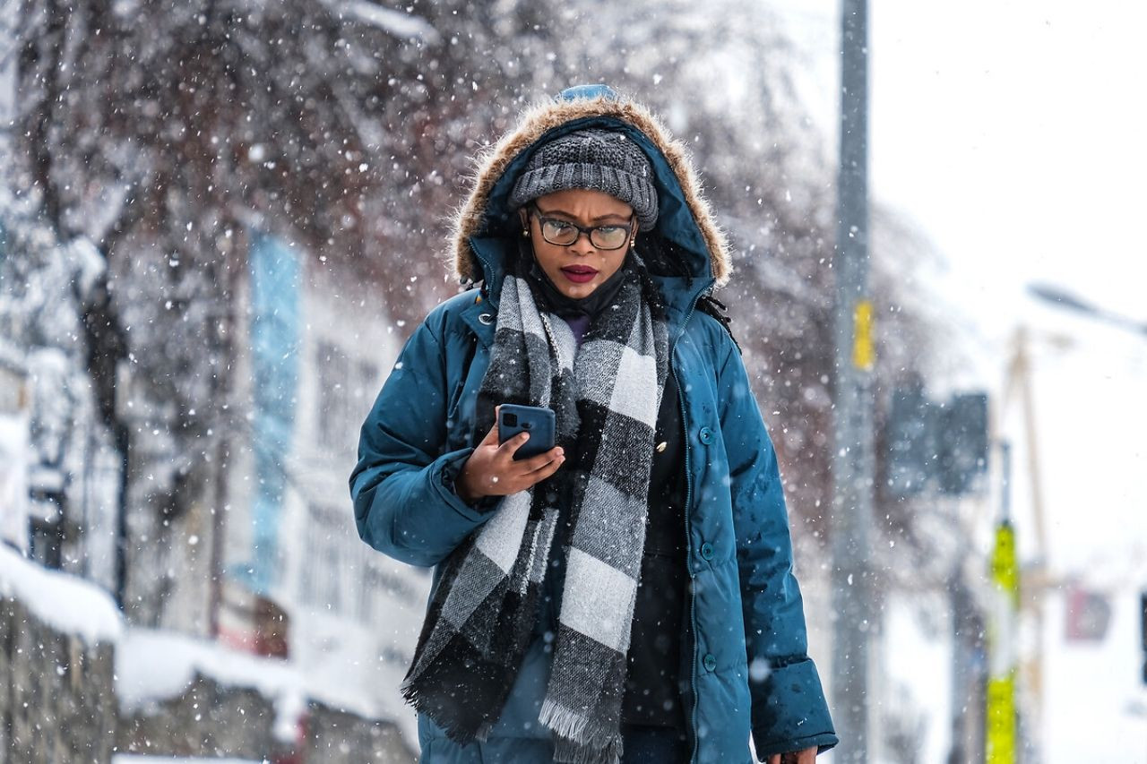 İstanbul güne beyaz örtüyle uyandı: Meteoroloji 'Yarın daha da yoğunlaşacak' diyor! - Sayfa 6