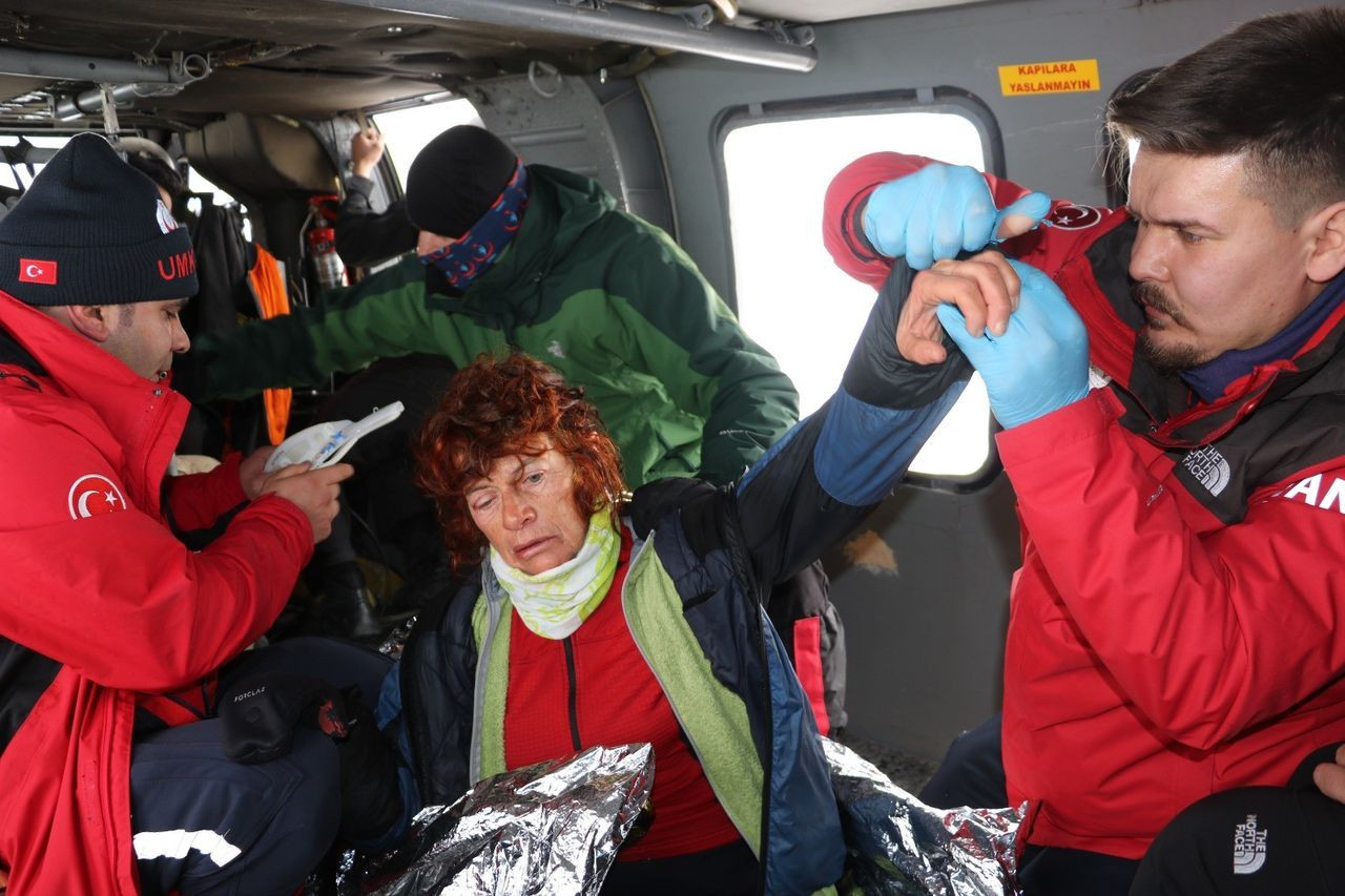 İtalyan turist kayarken çığ altında kaldı - Sayfa 5