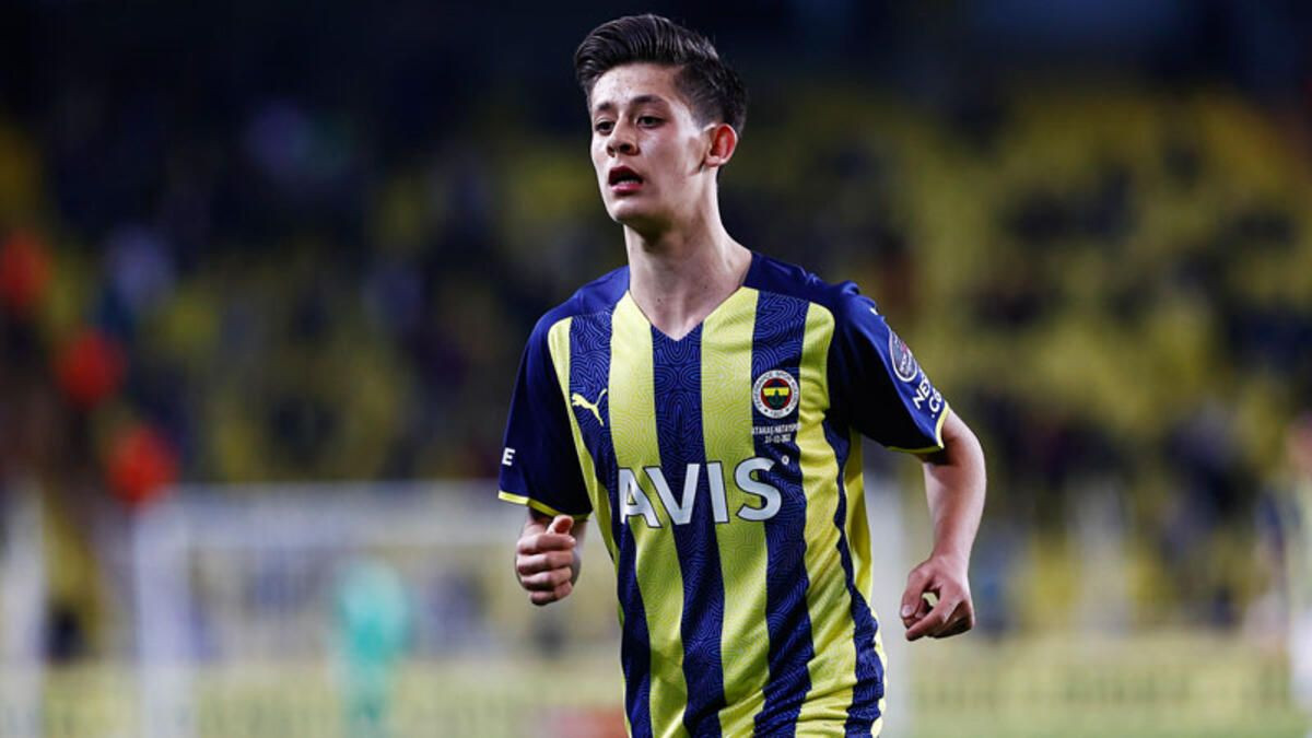 Süper Lig yıldızlarının değerleri güncellendi! En değerli futbolcu ortaya çıktı... - Sayfa 6