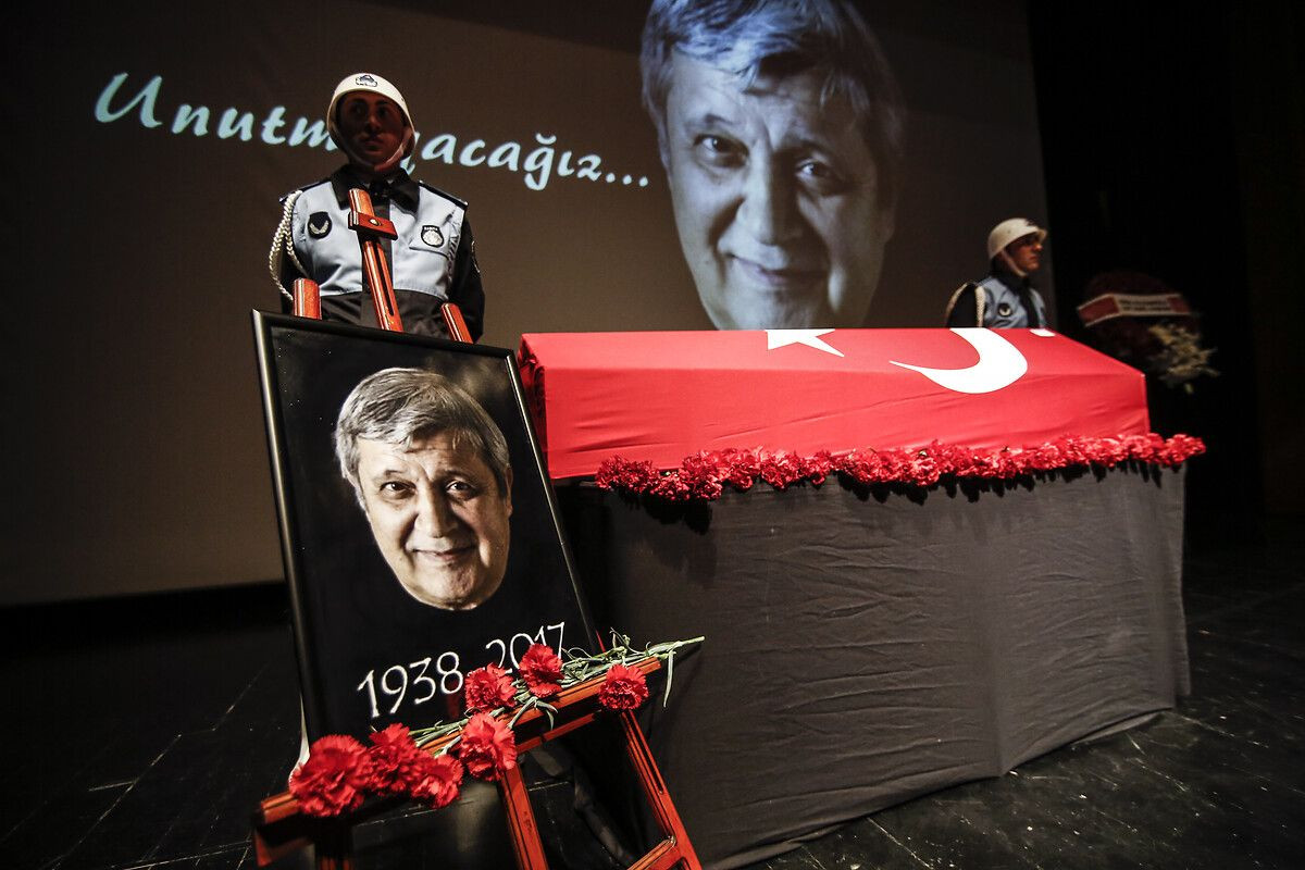 Halit Akçatepe aramızdan ayrılalı 5 yıl oldu... İşte usta oyuncunun hayatı ve rol aldığı yapımlar - Sayfa 17