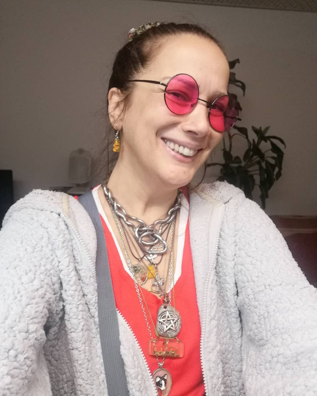 Yarım Elma'nın Yonca'sı Janset Paçal'ın son görüntüsü şaşırttı! Yeni imajı olay oldu - Sayfa 27