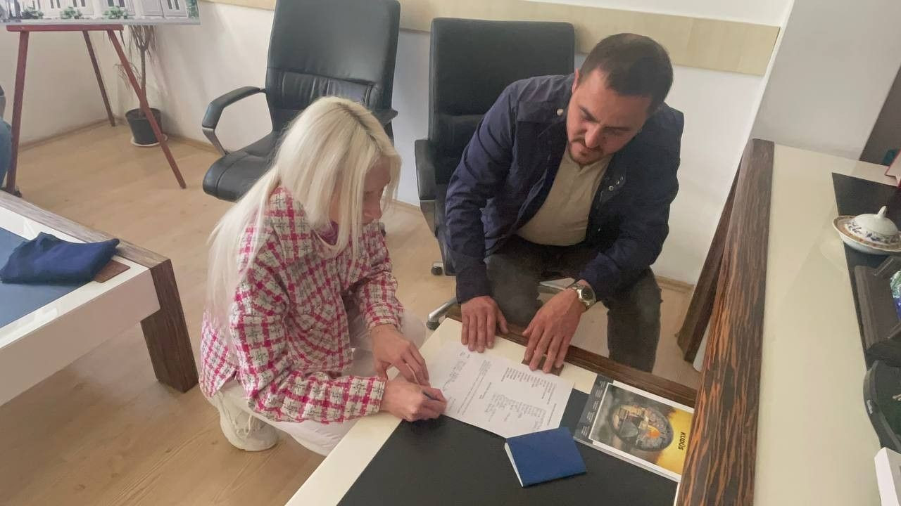 Ezan sesinden etkilenen Ukraynalı Daria Müslüman oldu: İçimde bir şeylerin titrediğini hissettim! - Sayfa 7