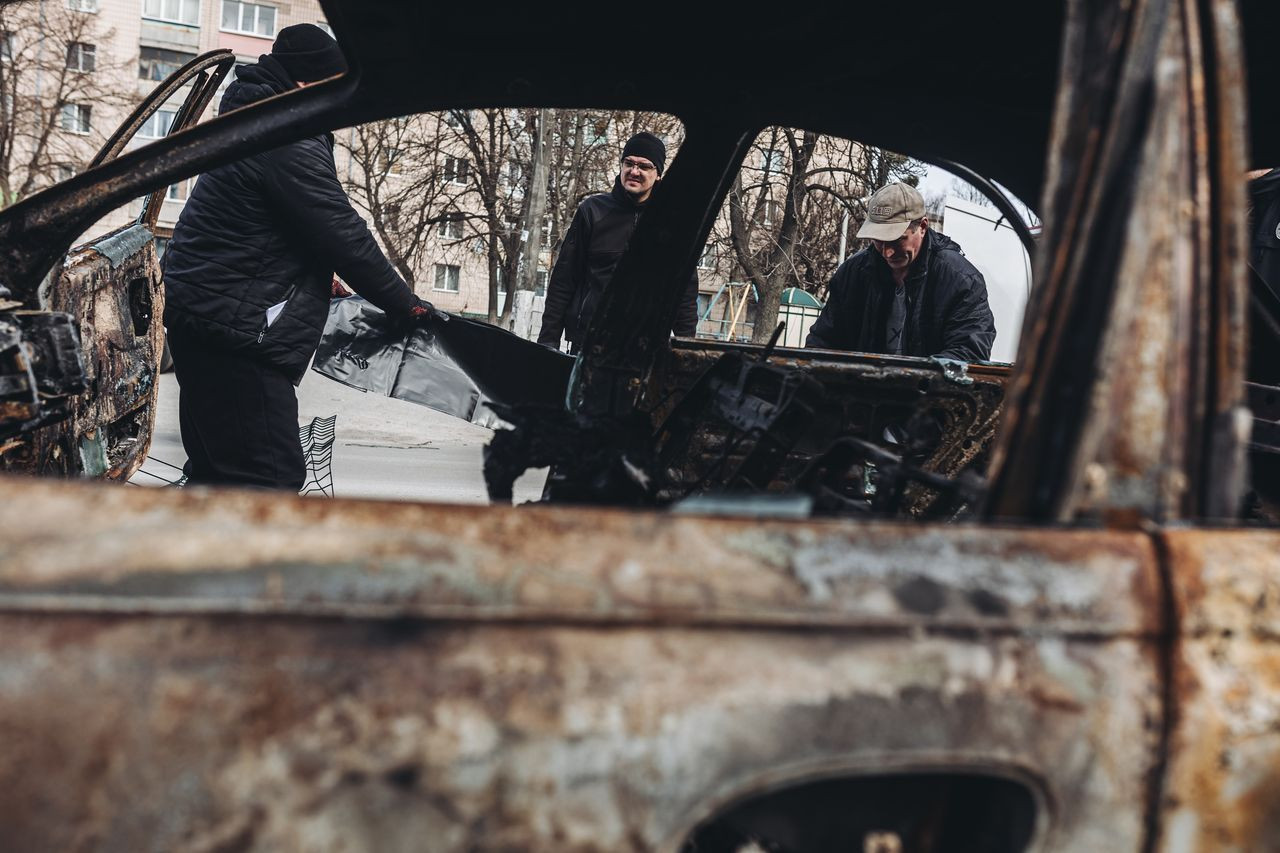 Buça'daki toplu mezarlar açılıyor! İlk belirlemelere göre 40 ceset sivillere ait - Sayfa 5