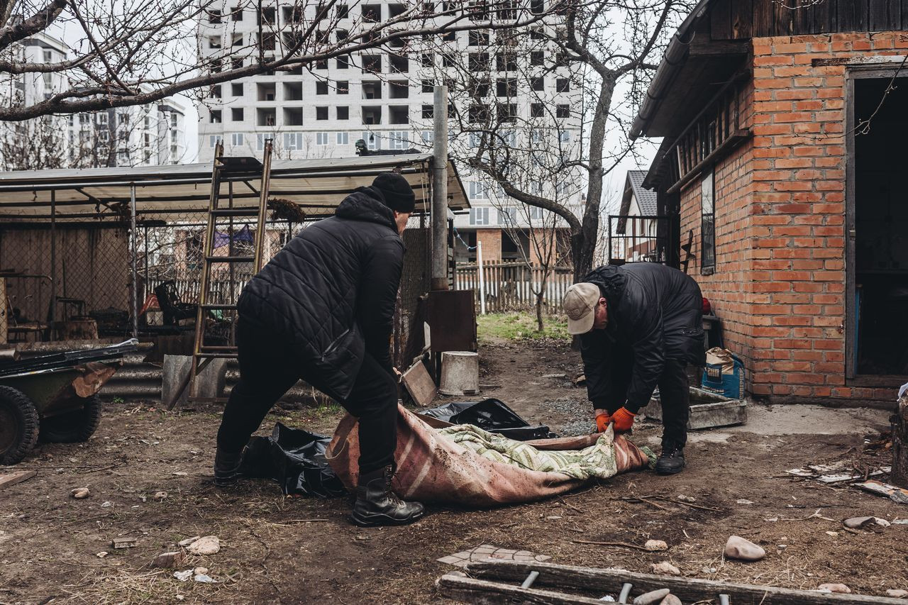 Buça'daki toplu mezarlar açılıyor! İlk belirlemelere göre 40 ceset sivillere ait - Sayfa 9