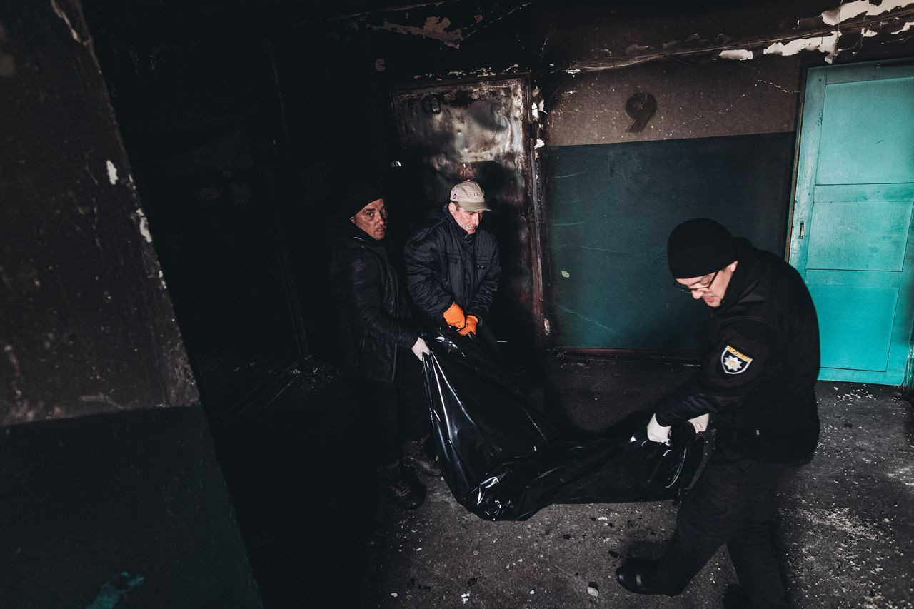 Buça'daki toplu mezarlar açılıyor! İlk belirlemelere göre 40 ceset sivillere ait - Sayfa 16