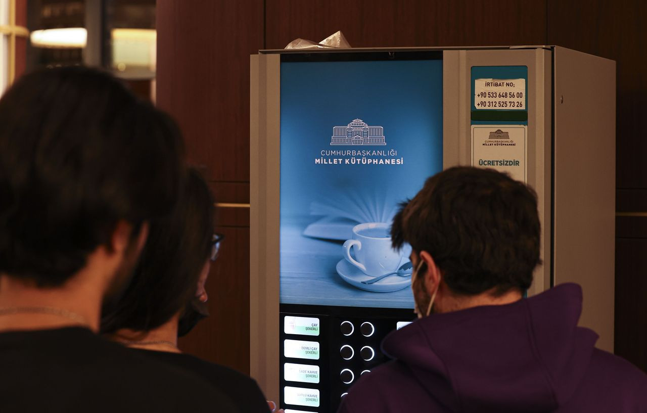 Cumhurbaşkanlığı Millet Kütüphanesi sahurda da öğrencilerin akınına uğruyor - Sayfa 5