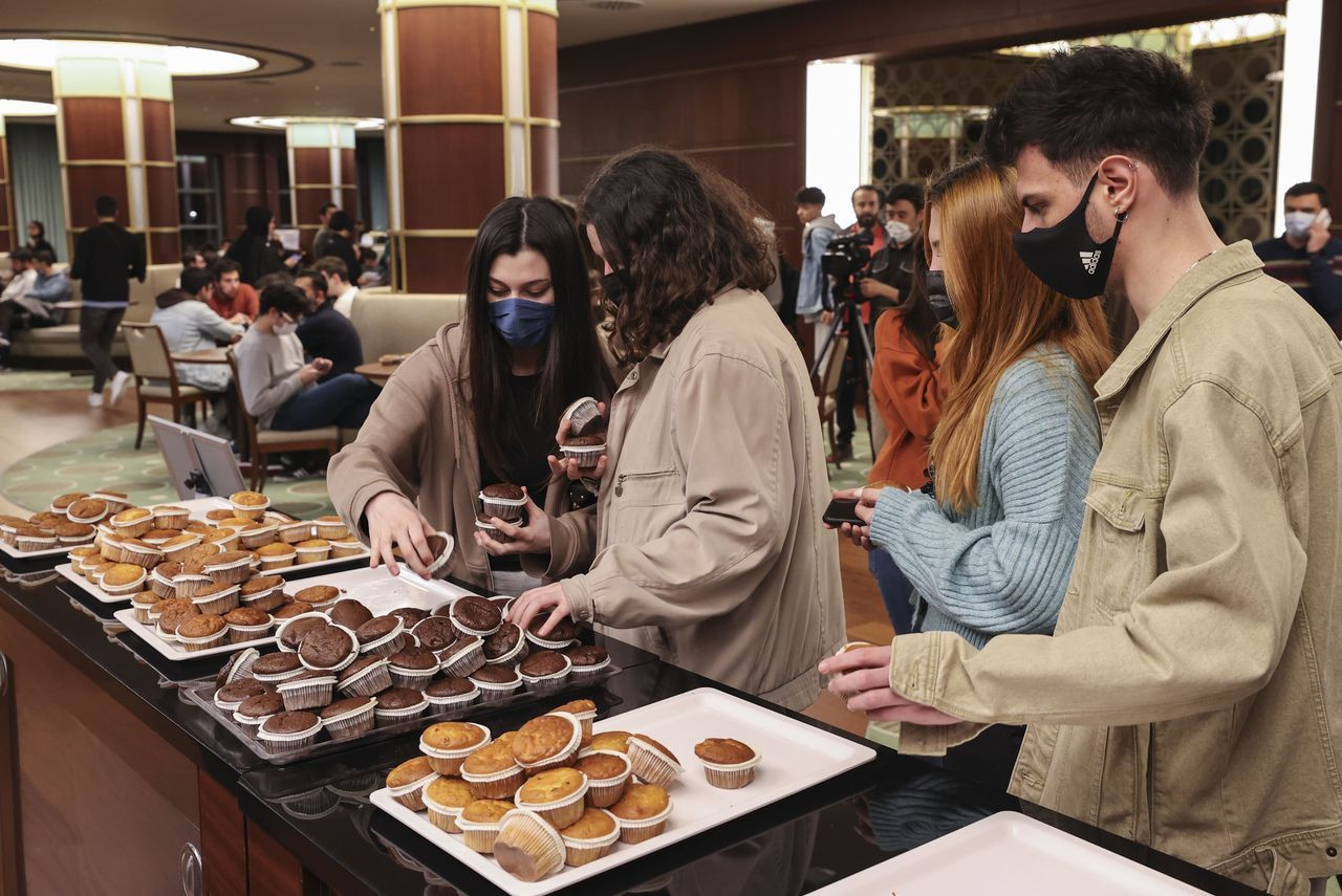 Cumhurbaşkanlığı Millet Kütüphanesi sahurda da öğrencilerin akınına uğruyor - Sayfa 6
