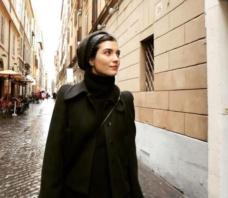 Tuba Büyüküstün Eski Aşkı Umut Evirgen'e Yazdıklarını Paylaştı! - Sayfa 11