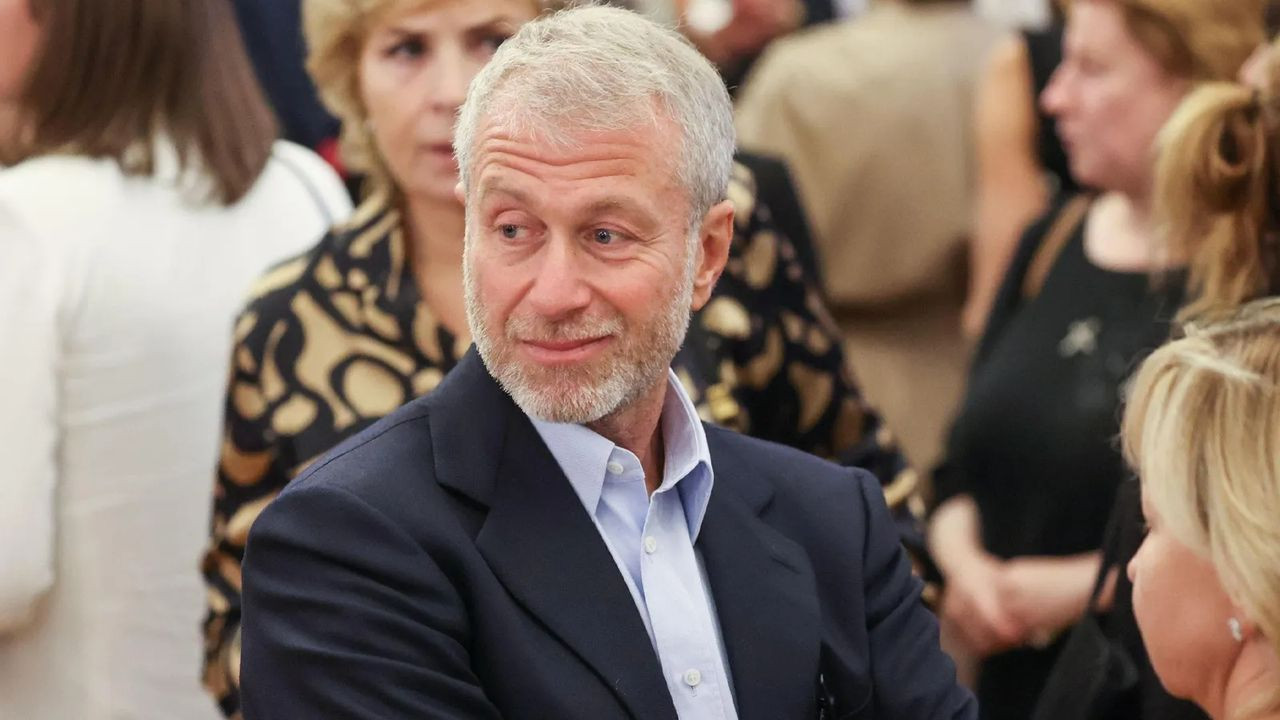 Rus milyarder Abramovich'in 7 milyar dolardan fazla varlığı donduruldu - Sayfa 8