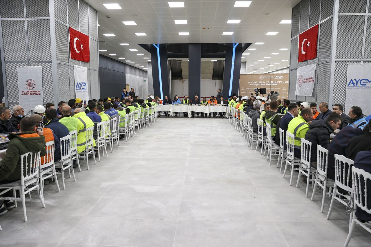 Bakan Karaismailoğlu: AKM-Gar-Kızılay Metrosu projesinde yüzde 92 ilerleme kaydettik - Sayfa 5