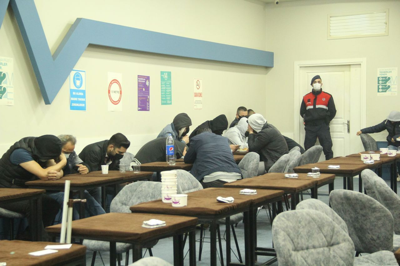 Sözde sendikaya kumar baskınında asit detayı! - Sayfa 8