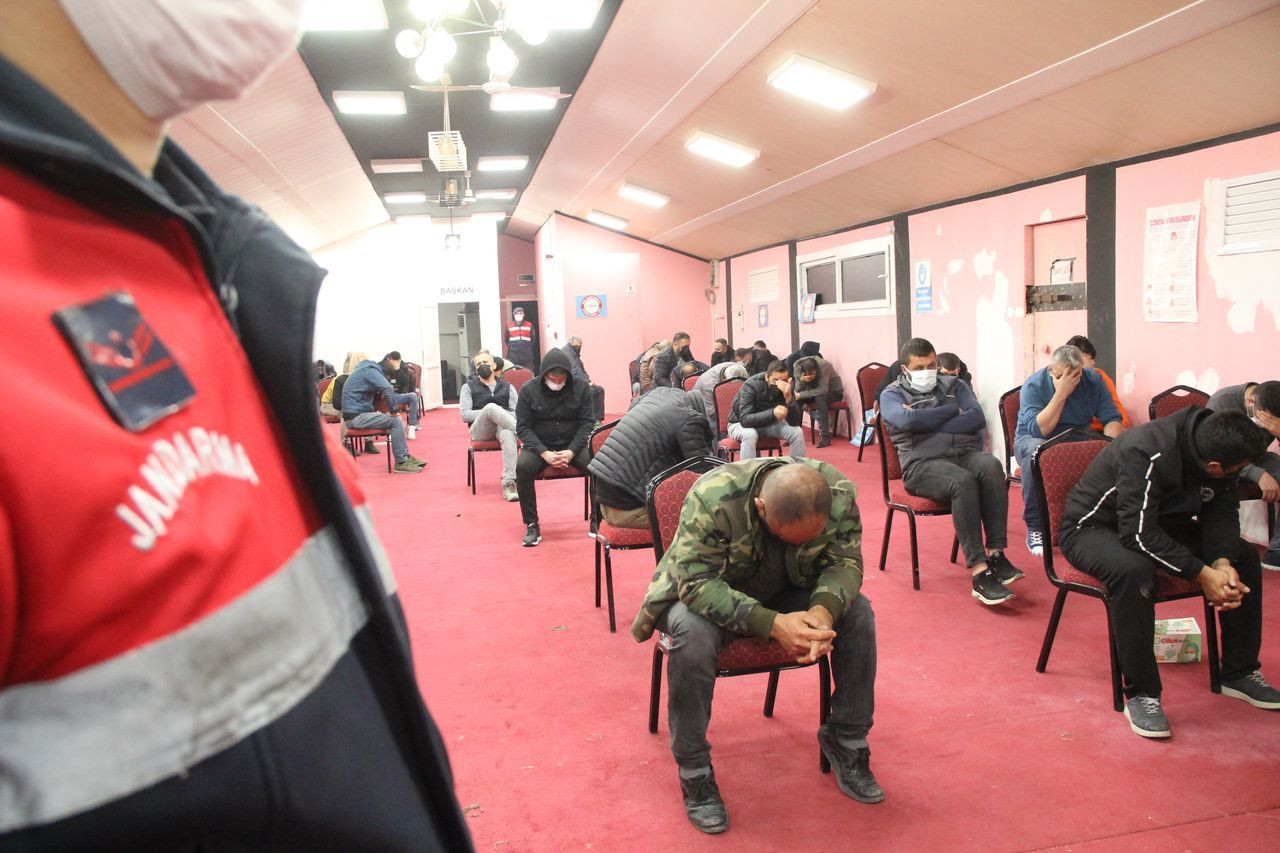 Sözde sendikaya kumar baskınında asit detayı! - Sayfa 10