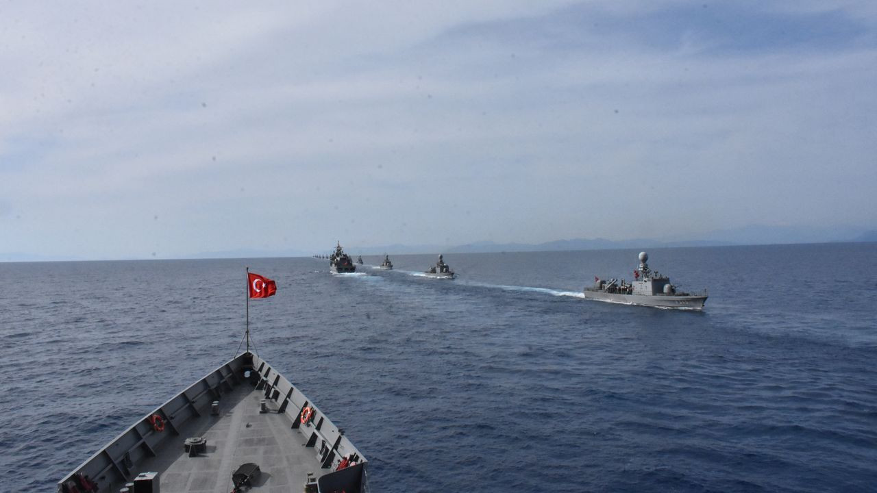 Mavi Vatan-2022 Tatbikatı dosta güven, düşmana korku saldı - Sayfa 55