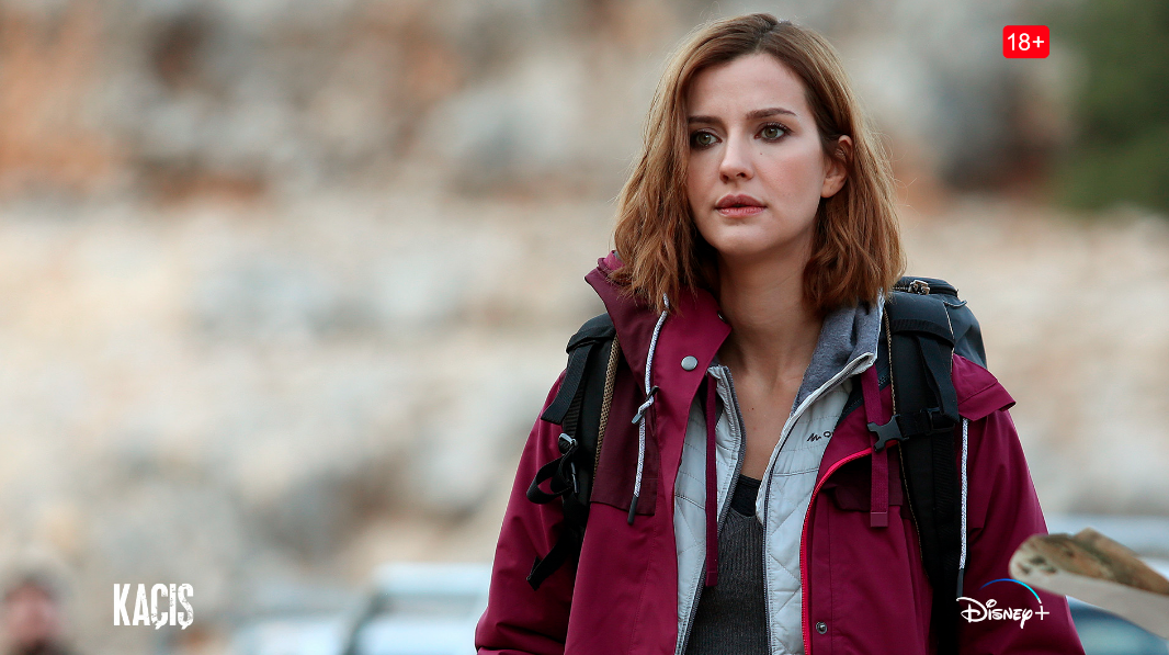 Disney Plus, Engin Akyürek'in başrolünde olduğu ilk Türk içeriği 'Kaçış'tan görüntüler paylaştı - Sayfa 5