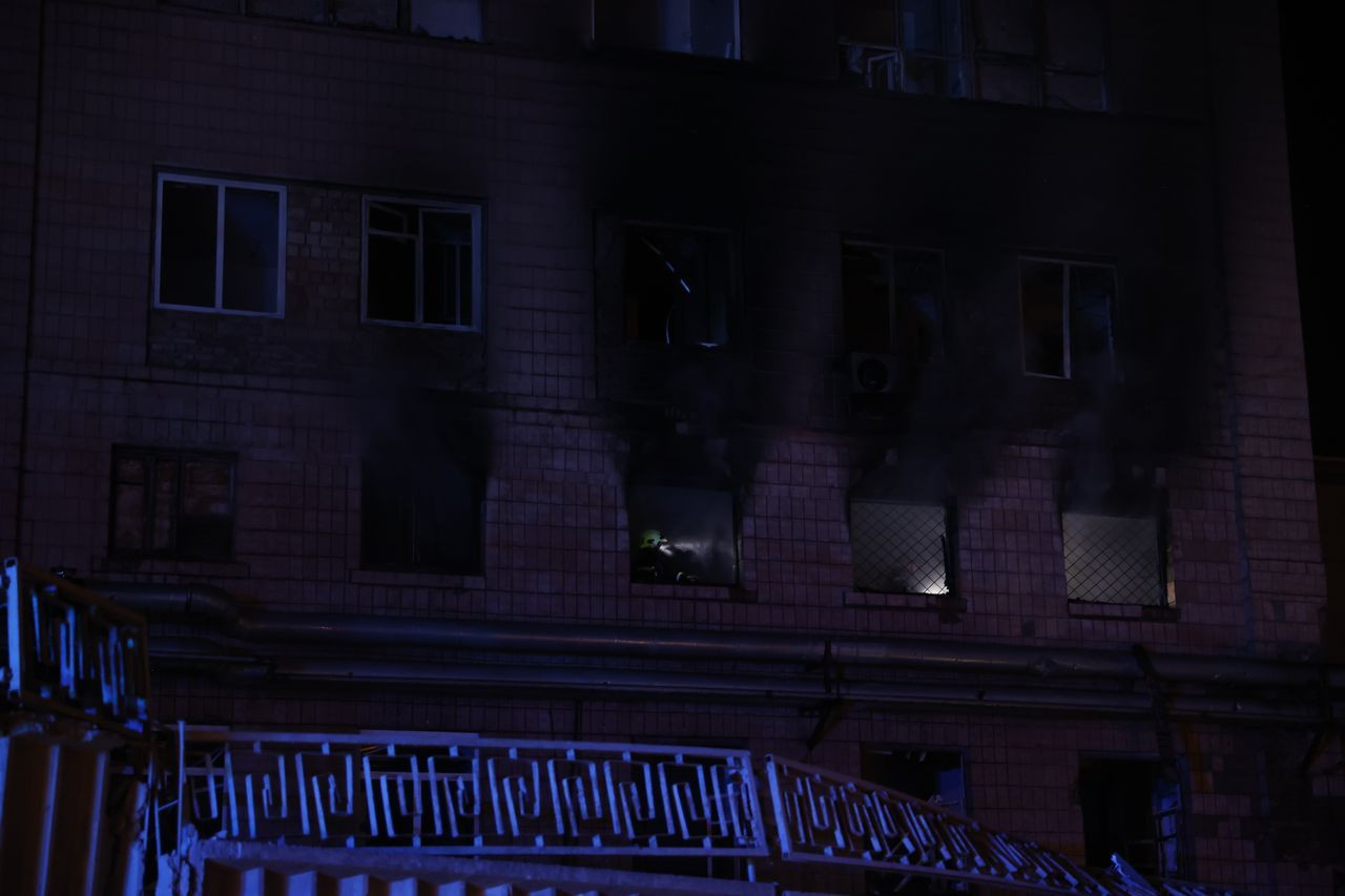 Rusya, Kiev'i bombaladı! Saldırı bölgesinden ilk görüntüler geldi - Sayfa 18