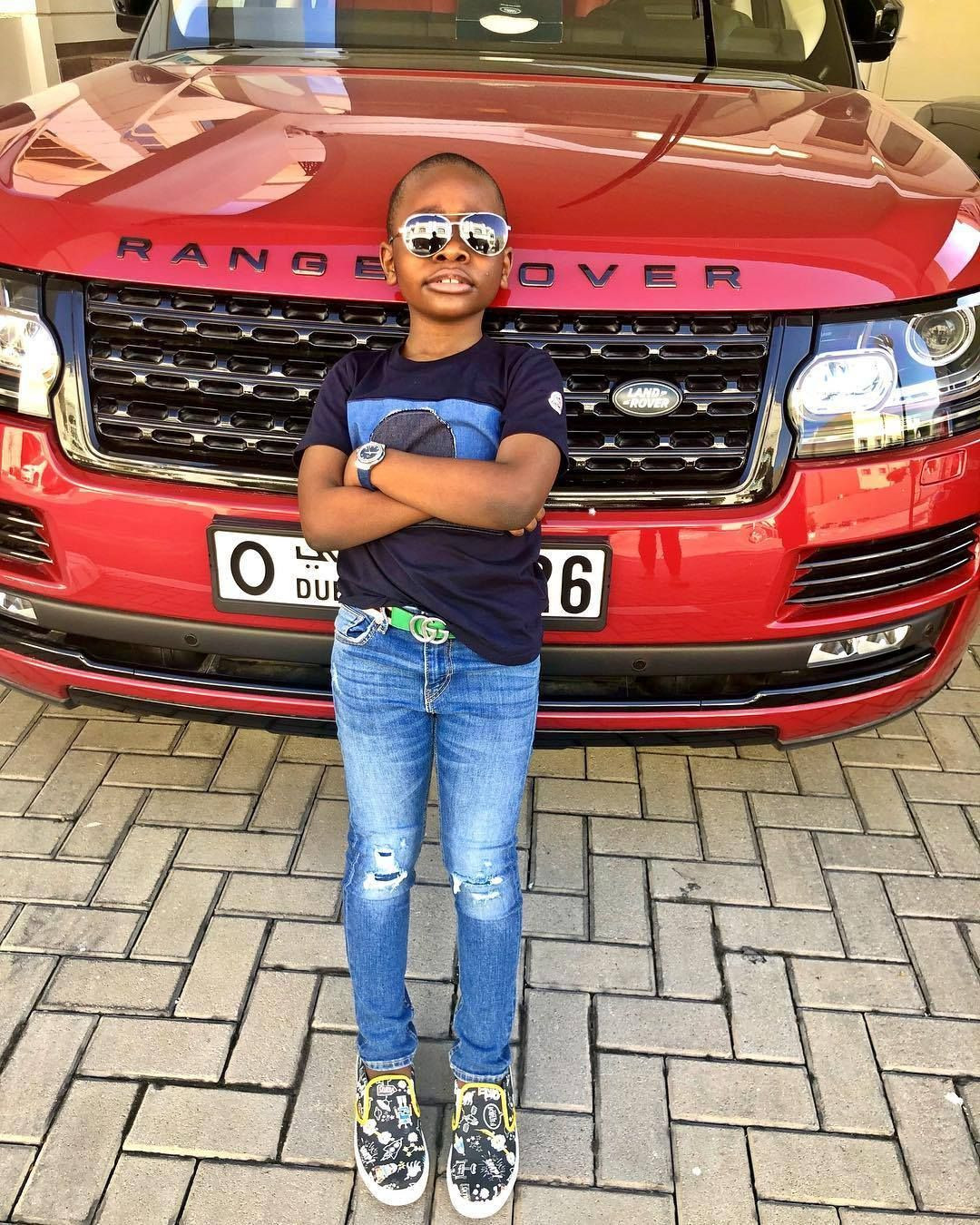 Dünyanın en küçük milyarderi: Mompha Junior'ın babasının 10. yaş günü hediyesi dudak uçuklattı! - Sayfa 10