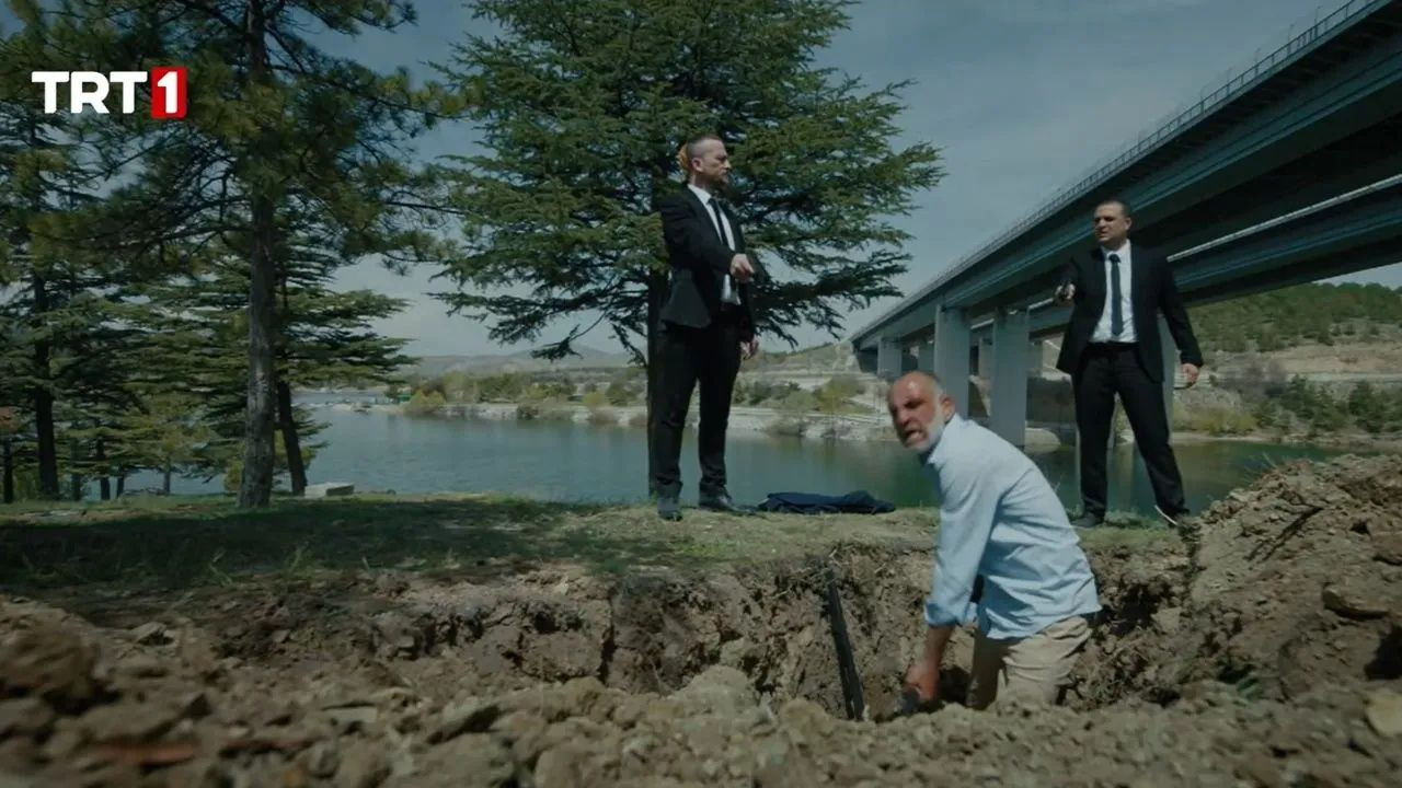 Teşkilat Dizisinde Beklenen Oldu! Bu Ayrılık Uzun Süre Unutulmaz! - Sayfa 9