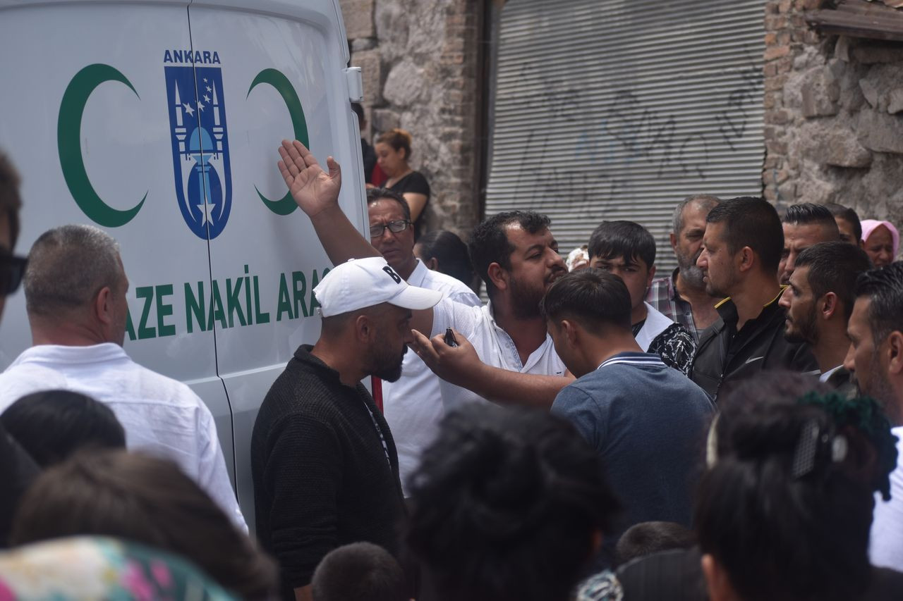 2.5 yaşındaki oğlunu döverek öldüren cani baba tutuklandı - Sayfa 6