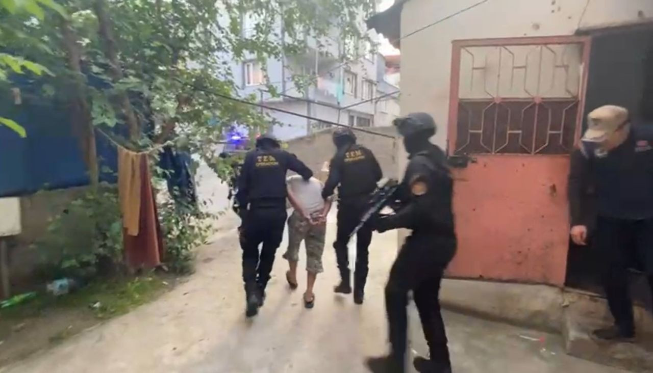 Bursa'yı kana bulayacaklardı! DEAŞ'lı 3 canlı bomba tutuklandı - Sayfa 7