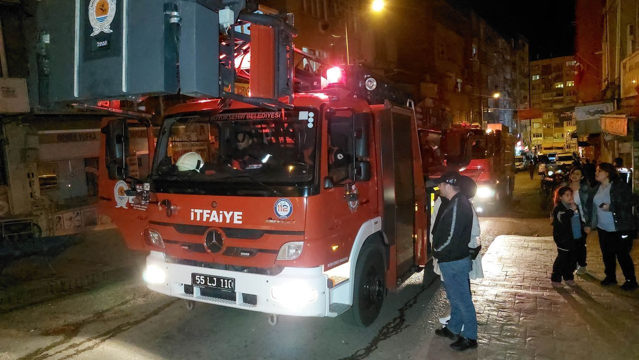 Manavda önce silahlı çatışma, sonra kundaklama: 3'ü ağır 5 yaralı - Sayfa 8