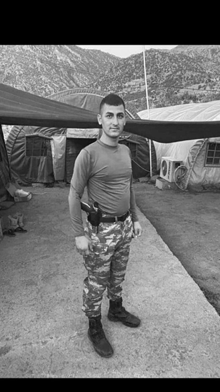 Türkiye kahramanlarını uğurluyor: Pençe-Kilit şehitleri için gözyaşları sel oldu! - Sayfa 5