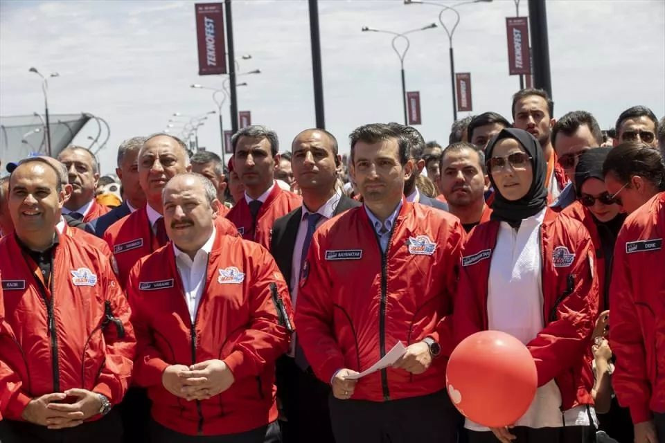 Tarihi anlar: TEKNOFEST Azerbaycan başladı! "Dünyanın en iyisi olabilirsiniz" - Sayfa 13