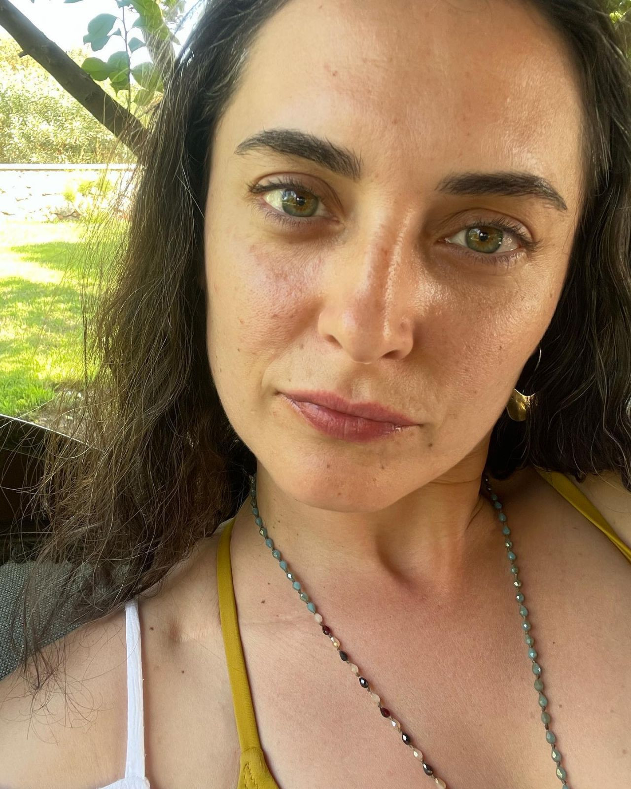 En doğal haliyle objektif karşısına geçti: Aslıhan Gürbüz makyajsız haliyle büyüledi - Sayfa 5