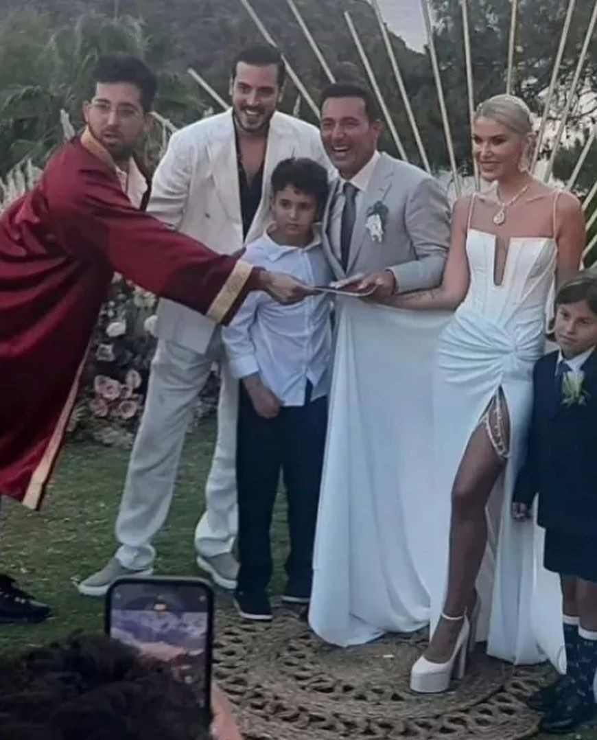 İtalya'da evlenen Mustafa Sandal ile Melis Sütşurup, Marmaris'te düğün yaptı - Sayfa 9