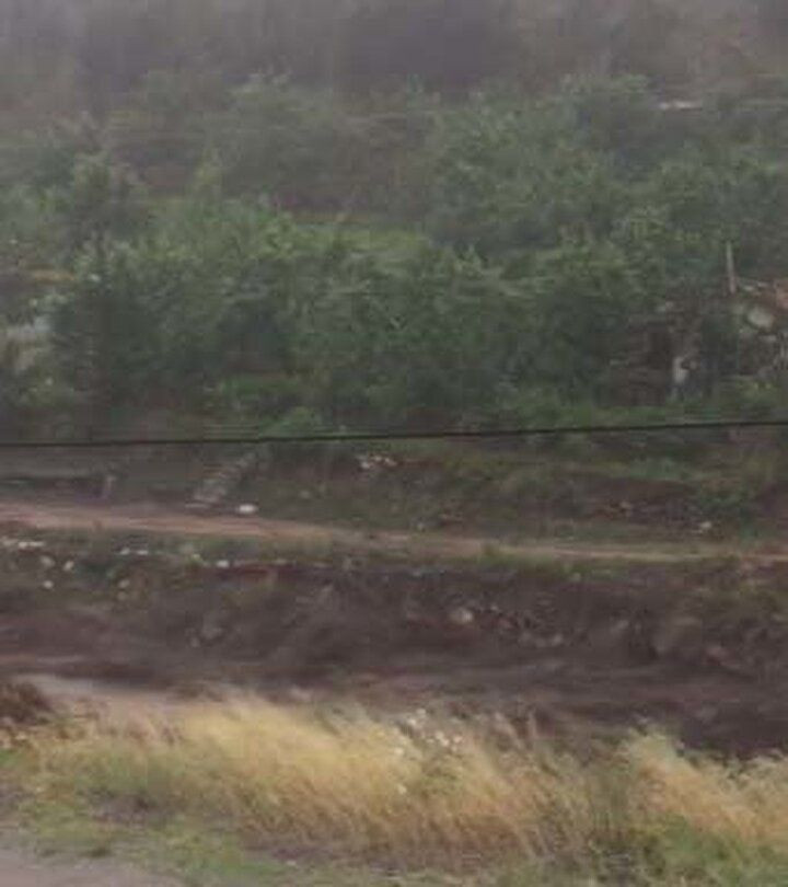 Amasya'da hortum ve sel: Dereler taştı, sokaklar göle döndü! - Sayfa 12